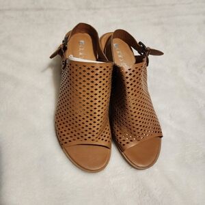 Dolcetta sandals shoes for women size 9.5